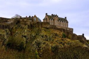 Solo Travel in Edinburgh: How to Enjoy the City on Your Own